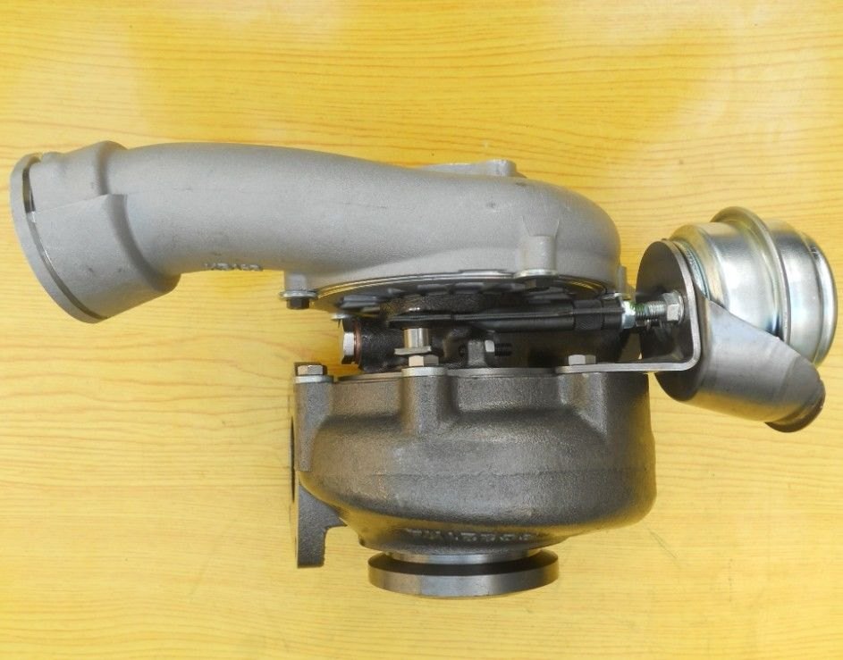 Turbolader GTA2052V Volkswagen T5 Transporter 2.5 TDI 174HP AXE Turbocharger - DZGTA2052VWLZYQ01V0 - view 2