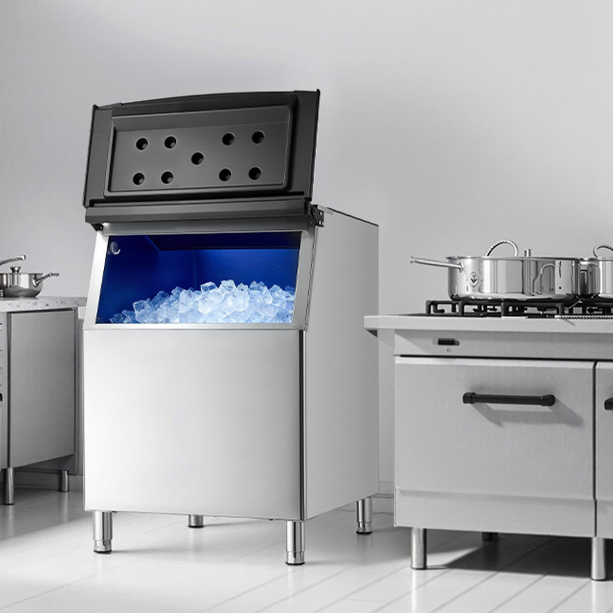 VEVOR Commercial Ice Maker Storage Bin, 500 LBS Capacity Ice-Bin, Stainless Steel Commercial Ice Storage Bin with Adjustable Anti-slip Rubber Feet, Suitable for Restaurant Hotel and Beverage Shops - FTZBJBTX500L15LVD001V0 - view 9