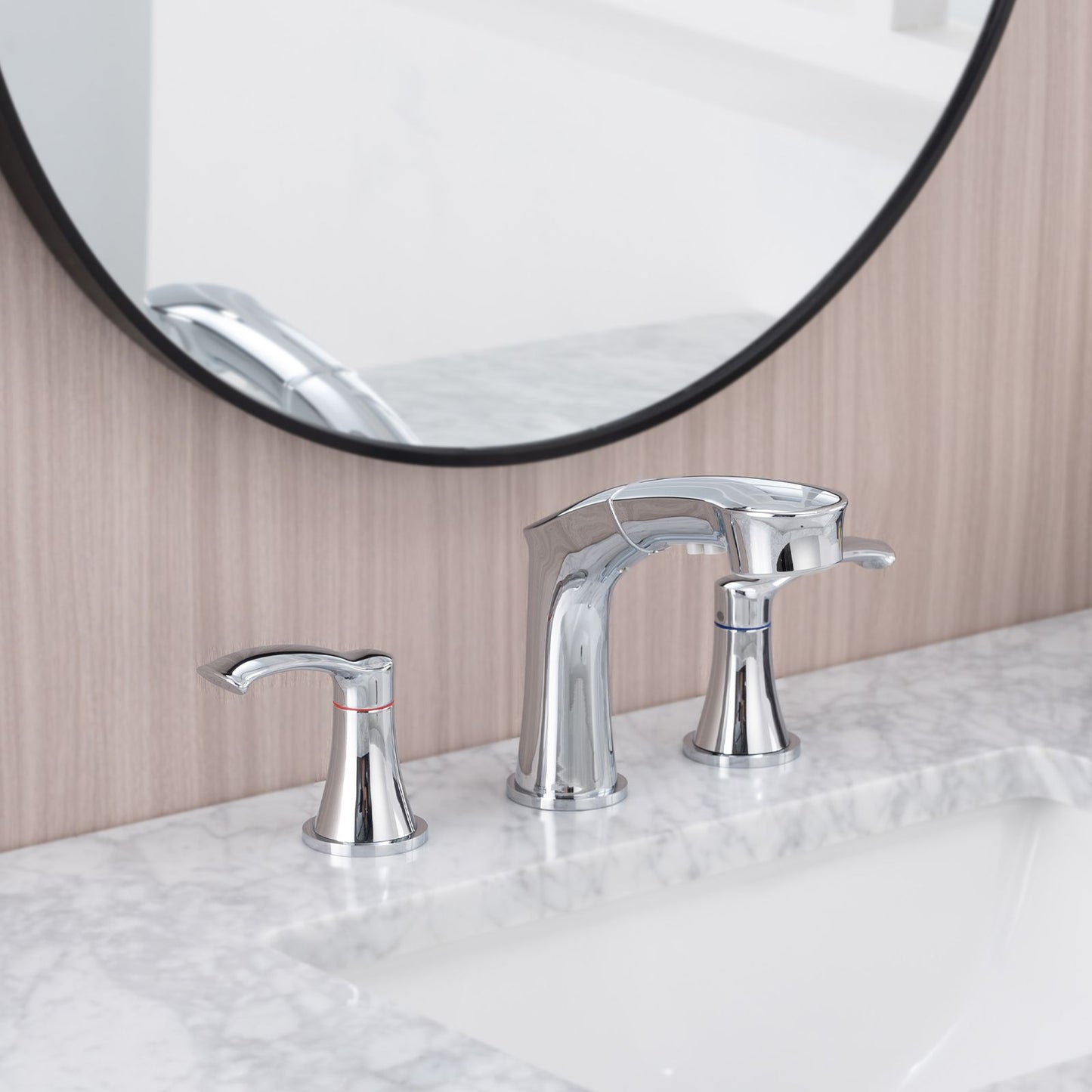 Widespread Pull Out Sprayer Bathroom Faucet, 2-handle Bathroom Sink Faucet image 2