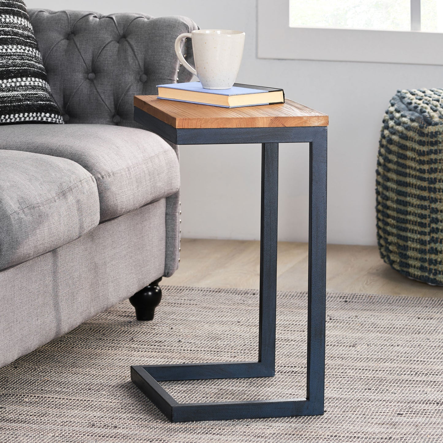 ACCENT TABLE-MEDIUM image 1